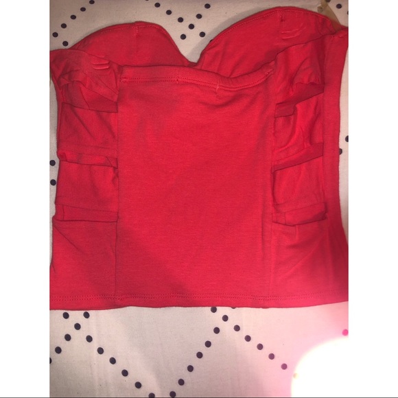 Top - Picture 2 of 3